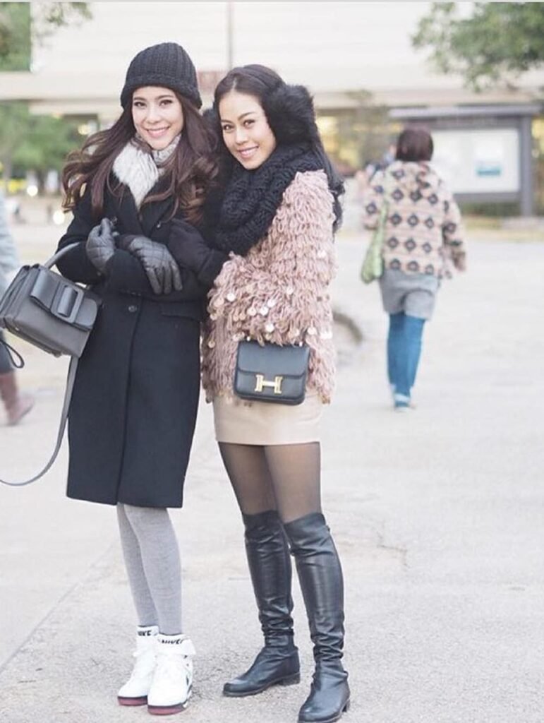 Black Beanie + Black Coat + Grey Leggings + White Nike Sneakers + Black Tote Bag