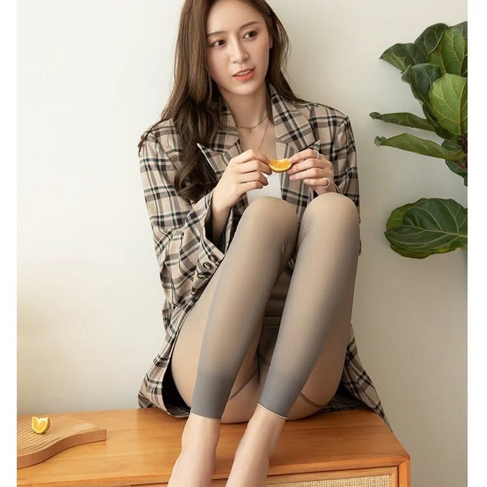 laid Oversized Blazer + Nude Ombre Thermal Tights + Black Mini Shorts