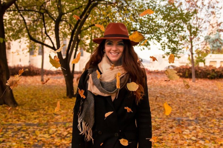 30 Thanksgiving Outfits for Women Stylish & Comfortable Ideas