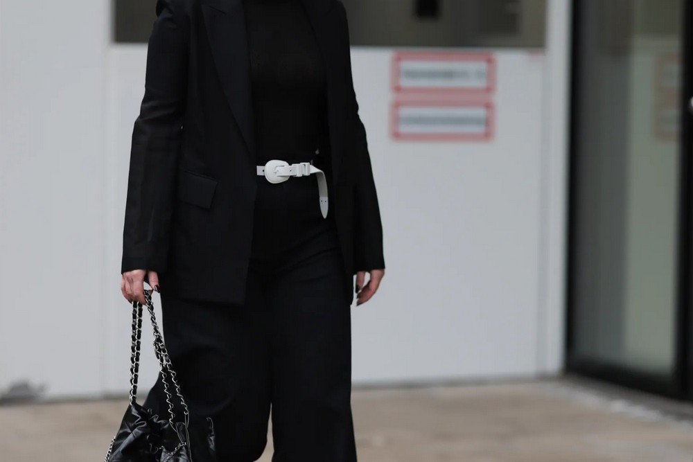 Black Blazer + Black Turtleneck + Black Wide-Leg Trousers + White Belt