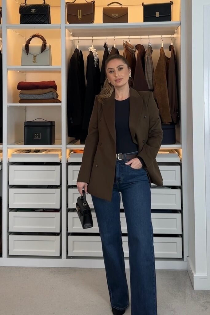 Brown Double-Breasted Blazer + Black Fitted Top + Dark Wash Wide-Leg Jeans