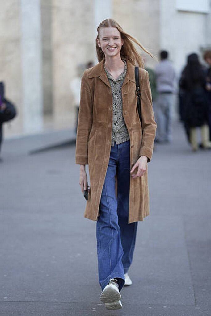 Brown Suede Coat + Patterned Shirt + Straight-leg Jeans + White Sneakers