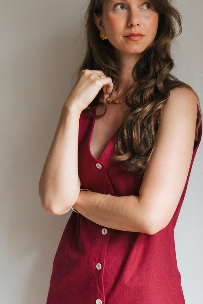 Deep Red Button-Up Sleeveless Top/Dress + Gold Shell Necklace and Earrings