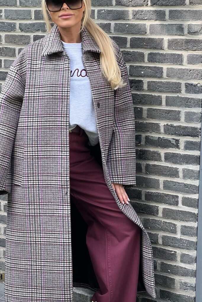 Grey Plaid Long Coat + Grey Sweatshirt + Burgundy Wide-Leg Pants + Oversized Sunglasses