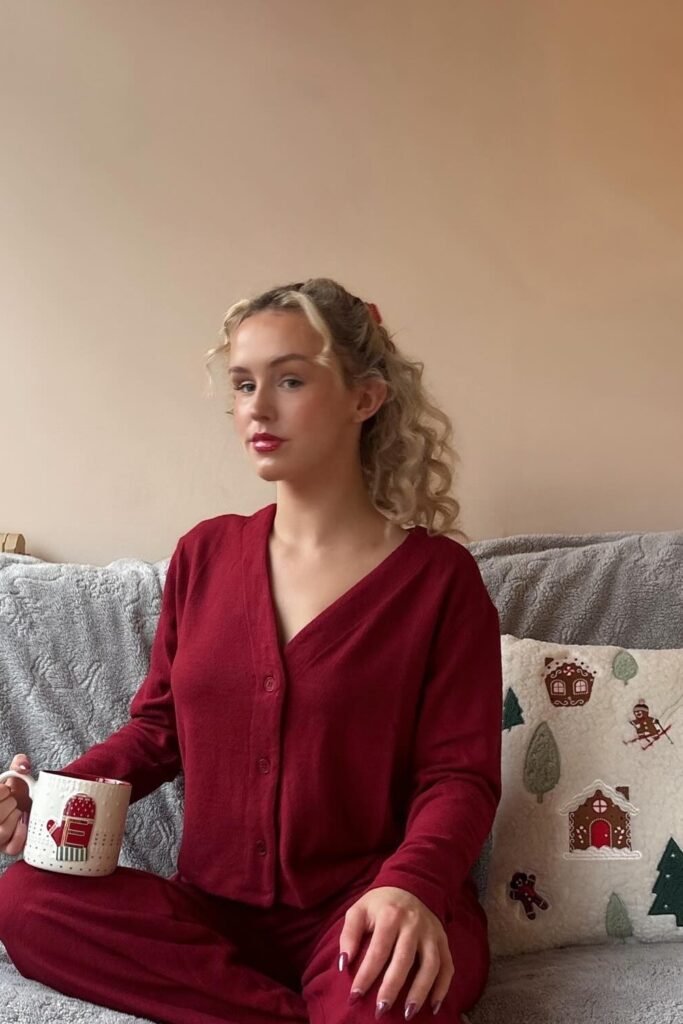Maroon Button-Front Lounge Set + Christmas Mug
