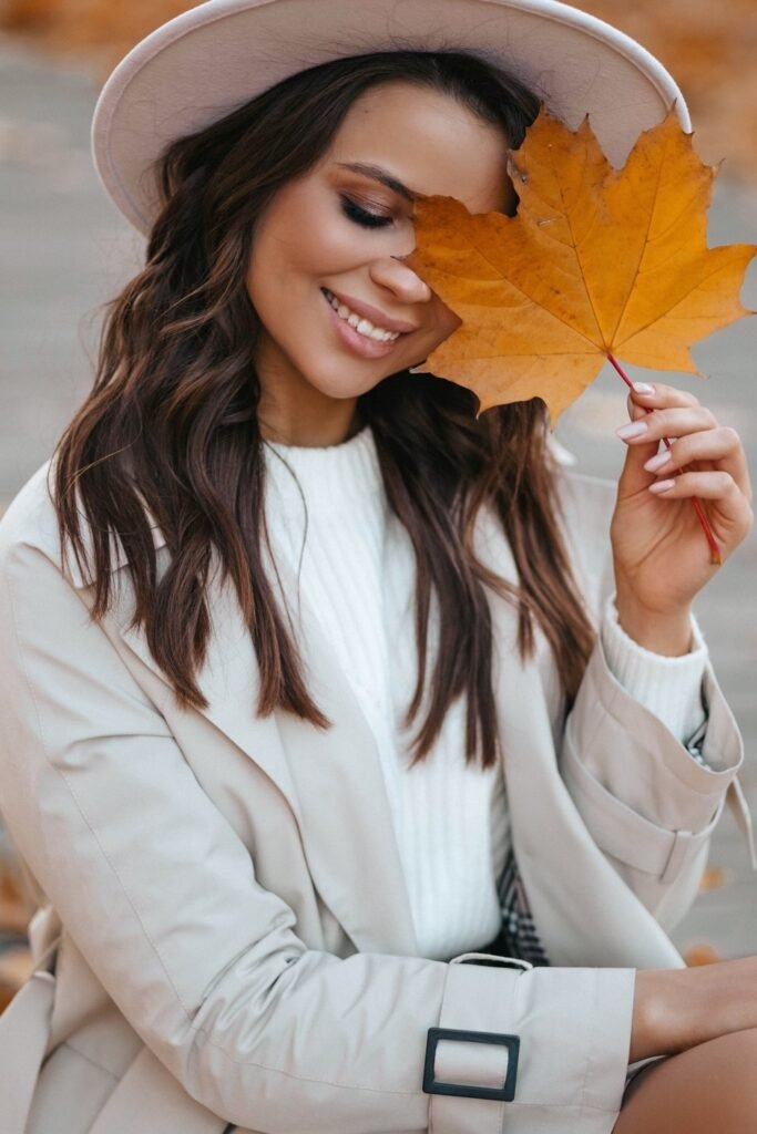 White Sweater + Beige Trench Coat + White Fedora Hat