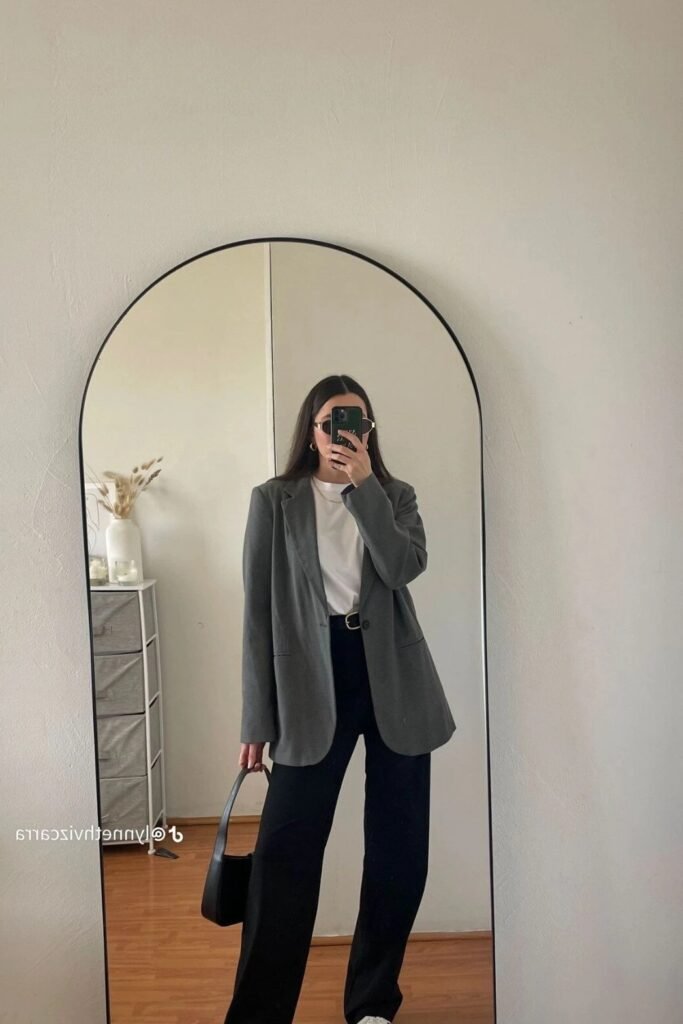 Oversized Charcoal Grey Blazer + White T-shirt + Black Wide-leg Trousers + Black Shoulder Bag