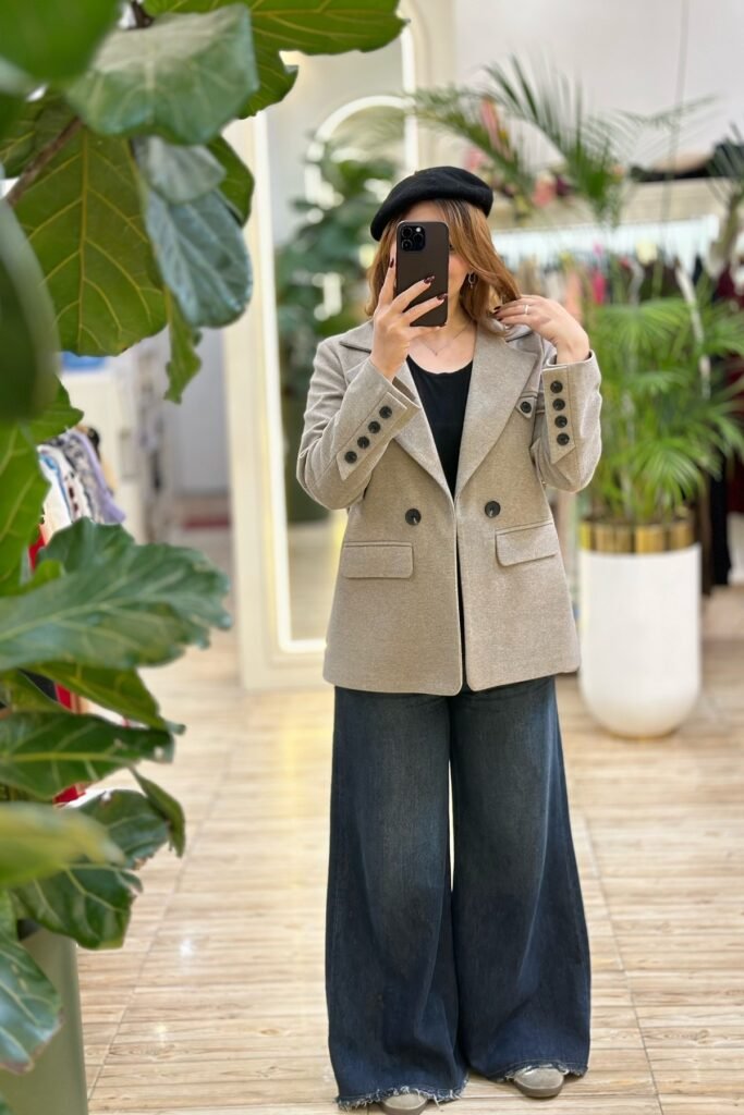 Beige Double-Breasted Blazer + Black Inner Top + Dark Wash Wide-Leg Jeans + Grey Sneakers