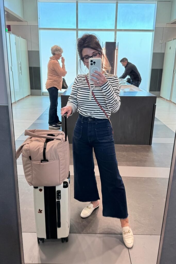 Black and White Striped Long-Sleeve Tee + Dark Wash Wide-Leg Jeans + White Loafer Mules