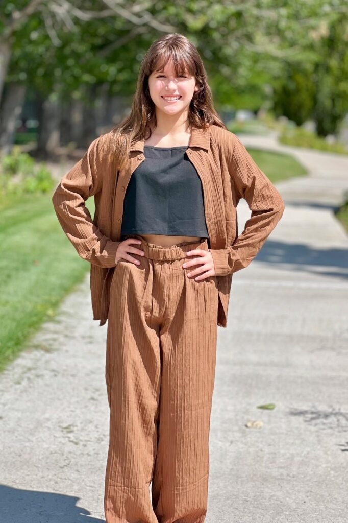 Brown Crinkle-Texture Button-Down and Wide-Leg Pant Set + Black Crop Top