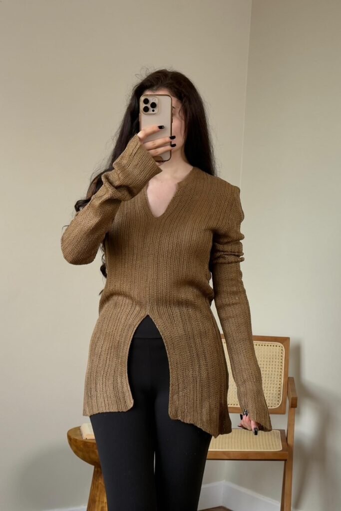 Brown V Neck Ribbed Tunic + Black Leggings