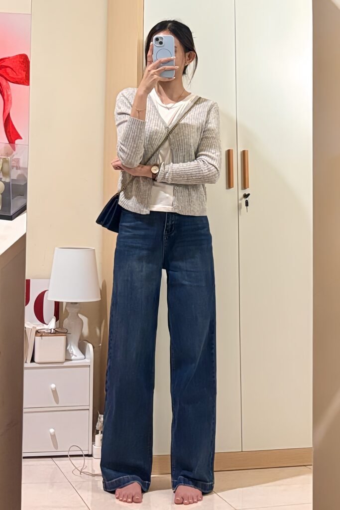 Grey Ribbed Cardigan + White T-Shirt + Dark Blue Wide-Leg Jeans