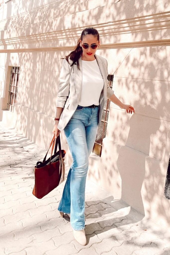 Light Grey Linen Blazer + White Scoop-Neck Top + Light Wash Flare Jeans + Beige Suede Booties