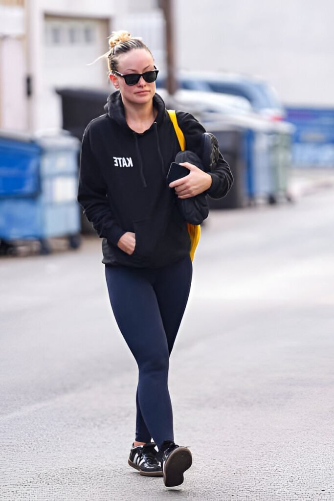 Black Graphic Hoodie + Navy Leggings + Black Adidas Sneakers