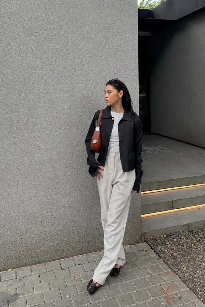 Black Minimalist Lightweight Jacket + White Fitted Tee + Light Grey Straight-Leg Trousers + Black Square-Toe Flats