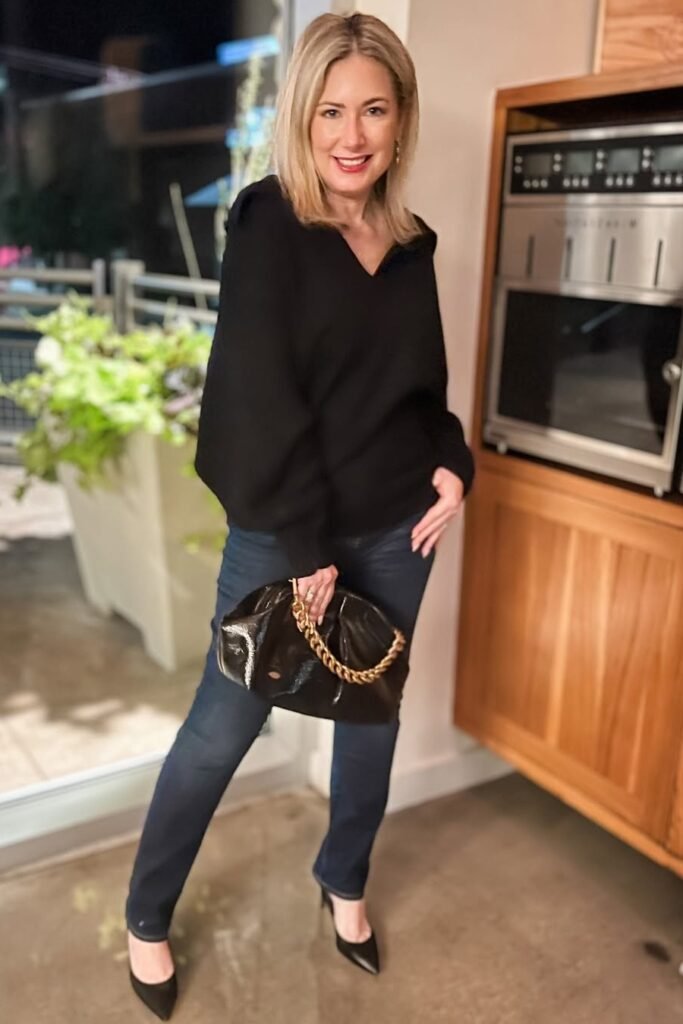 Black V-Neck Balloon-Sleeve Sweater + Dark Blue Skinny Jeans + Black Pointed-Toe Heels
