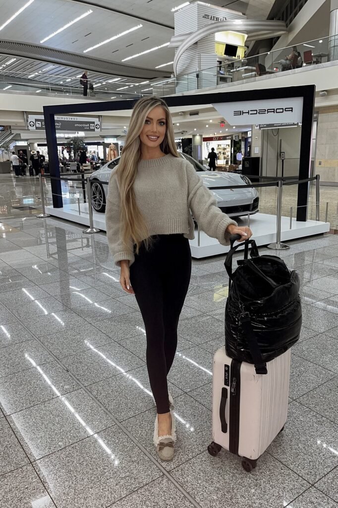 Cropped Grey Oversized Sweater + Black Leggings + Grey Moccasins