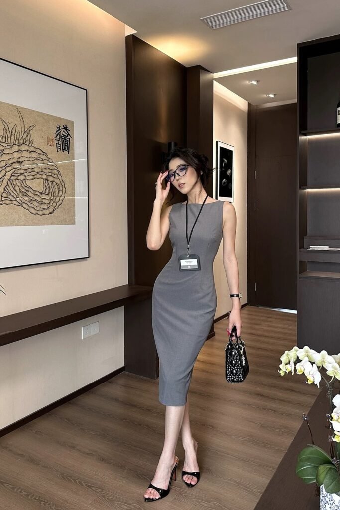 Grey Sleeveless Bodycon Midi Dress + Black Strappy Heels + Black Quilted Handbag