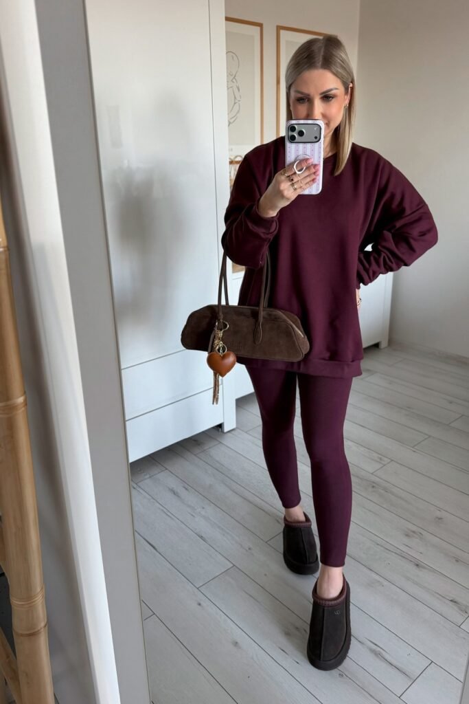 Oversized Burgundy Sweatshirt + Matching Burgundy Leggings + Dark Brown Platform Mules