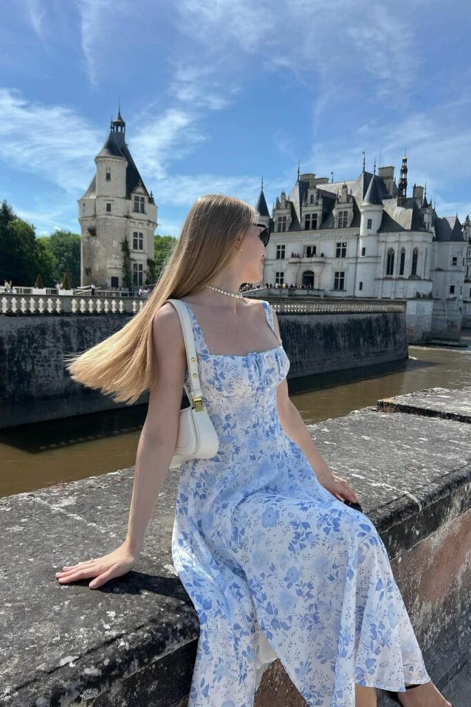 White and Blue Floral Bustier Midi Dress + White Shoulder Bag + White Pearl Choker