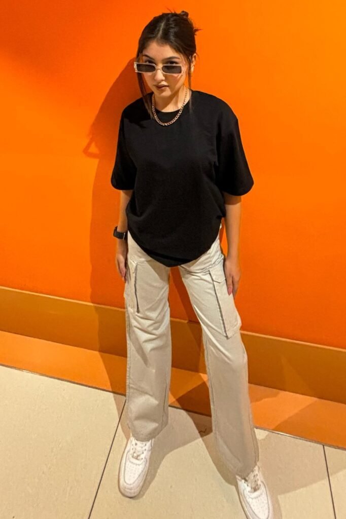 Black Oversized T-shirt + Beige Cargo Pants + White Chunky Sneakers