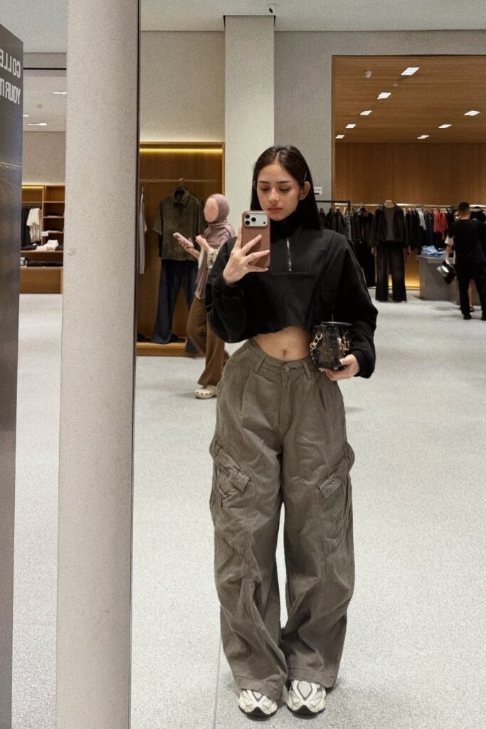 Black Quarter-Zip Cropped Pullover + Grey Baggy Cargo Pants + White & Grey Chunky Sneakers