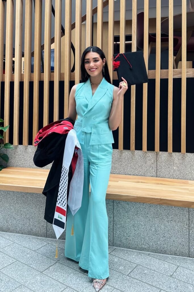 Mint Green Sleeveless Double-Breasted Vest + Matching Wide-Leg Trousers + Clear Embellished Heels