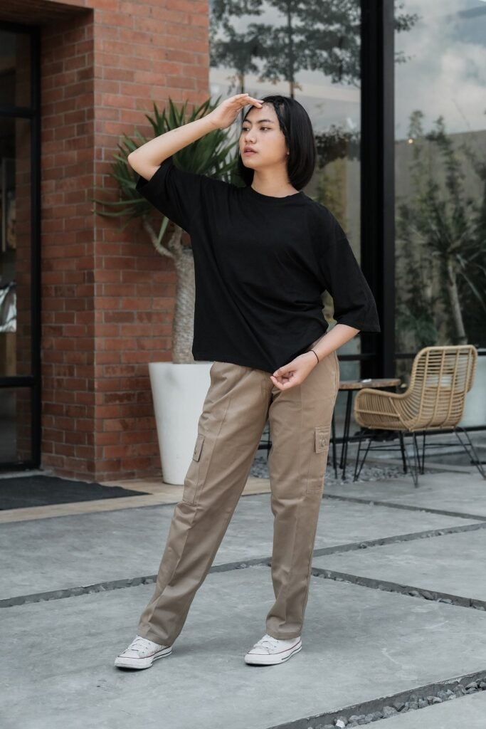 Oversized Black T-Shirt + Tan Cargo Pants + White Canvas Sneakers