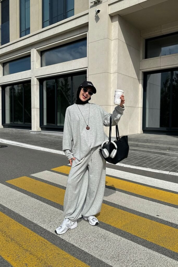Oversized Grey Sweatshirt + Matching Grey Wide-Leg Sweatpants + White Athletic Sneakers