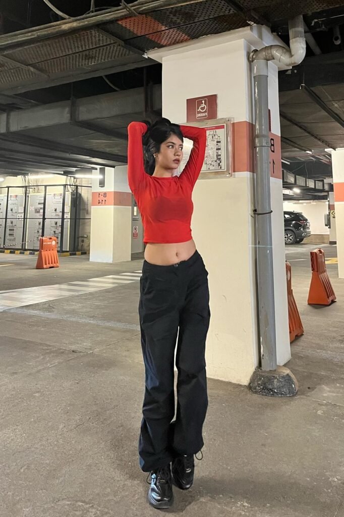 Red Long-Sleeve Mesh Top + Black Low-Rise Cargo Pants + Black Platform Sneakers