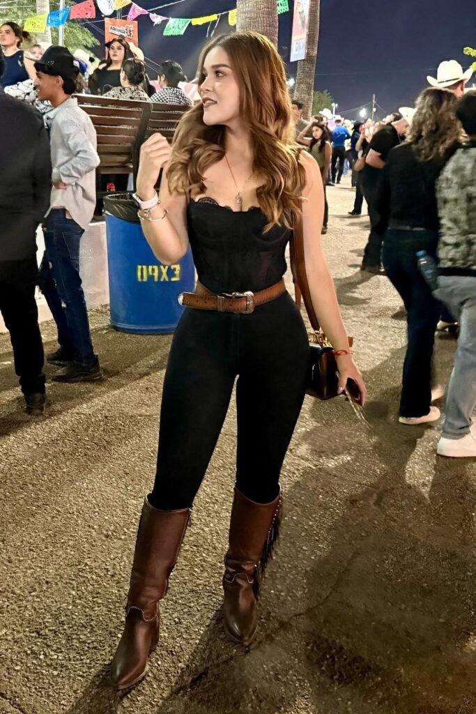 Black Lace-Trim Corset Top + Black Skinny Jeans + Brown Leather Fringe Boots