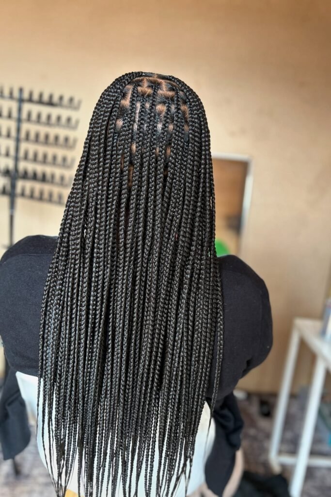 Classic Mid-Back Knotless Braids with Neat Square Parting