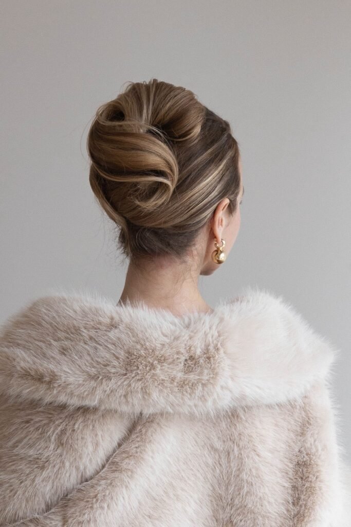 Classic Sleek French Roll with Polished Finish