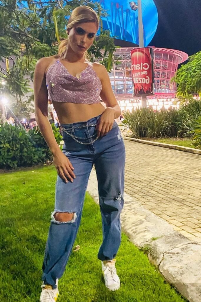 Lavender Chainmail Halter Top + Distressed Blue Jeans + White Sneakers