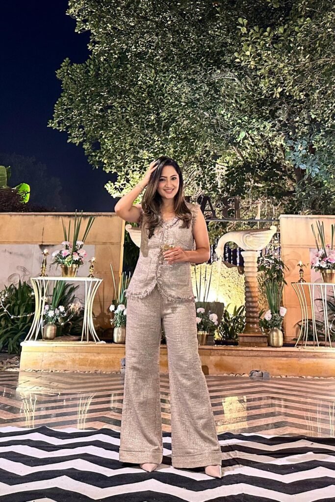 Metallic Champagne Tweed Vest + Matching Wide-Leg Trousers + Nude Pointed-Toe Pumps