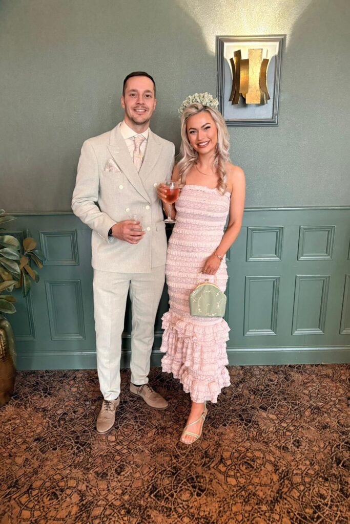 Off-White Double-Breasted Suit + Pink Patterned Tie + Tan Suede Brogues