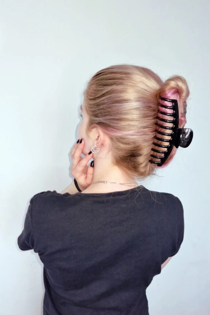 Voluminous Updo with Extra-Large Black Multi-Prong Claw Clip