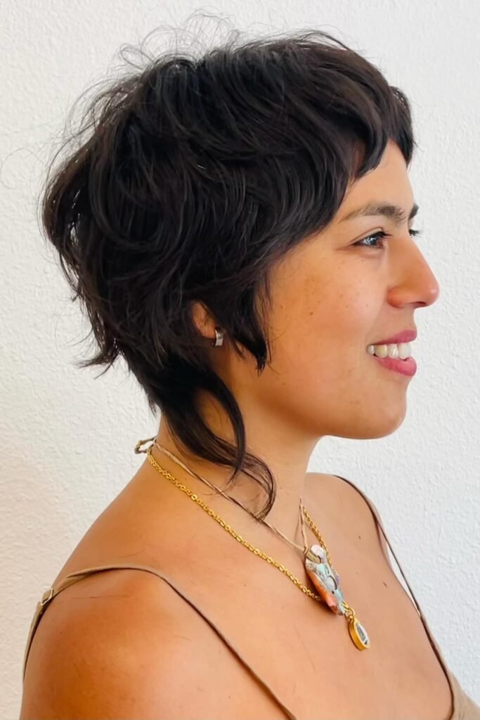 Wavy Shaggy Mullet with Micro Bangs