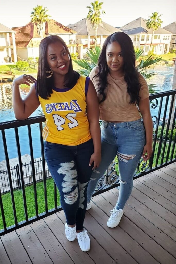 Yellow Lakers Jersey / Tan Ribbed Crop Top + Ripped Blue Skinny Jeans + White Low-Top Sneakers