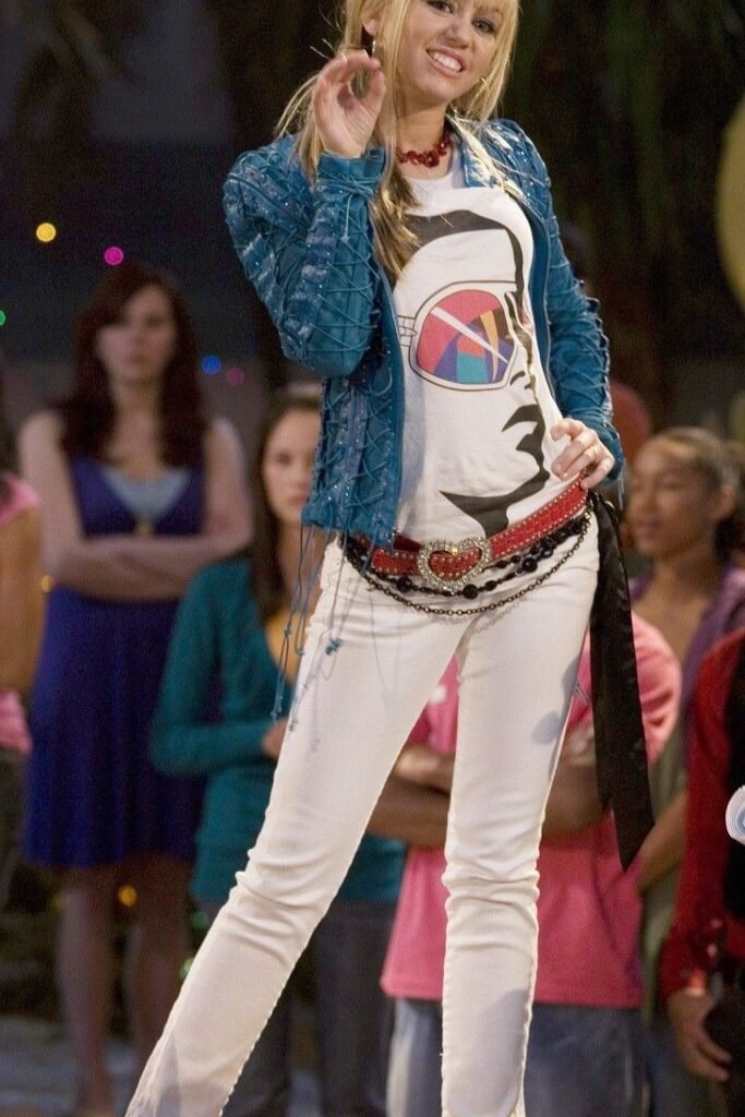 Blue Lace Up Detail Jacket + Pop Art Graphic Tee + White Jeans + Red Heart Buckle Belt