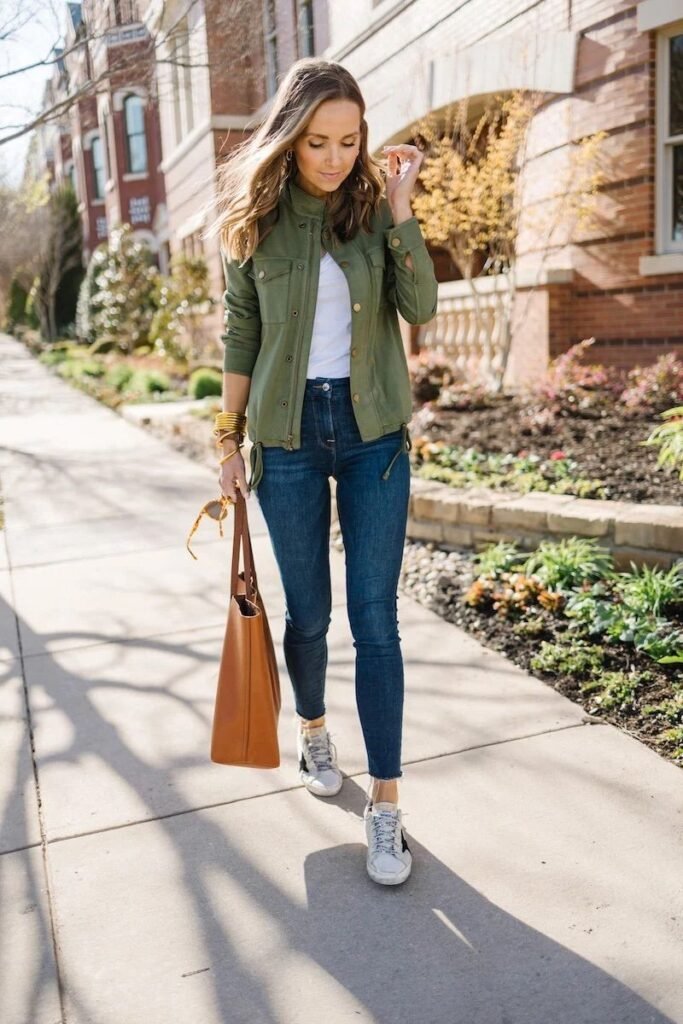 Olive Green Utility Jacket + White T Shirt + Dark Wash Skinny Jeans + White Sneakers