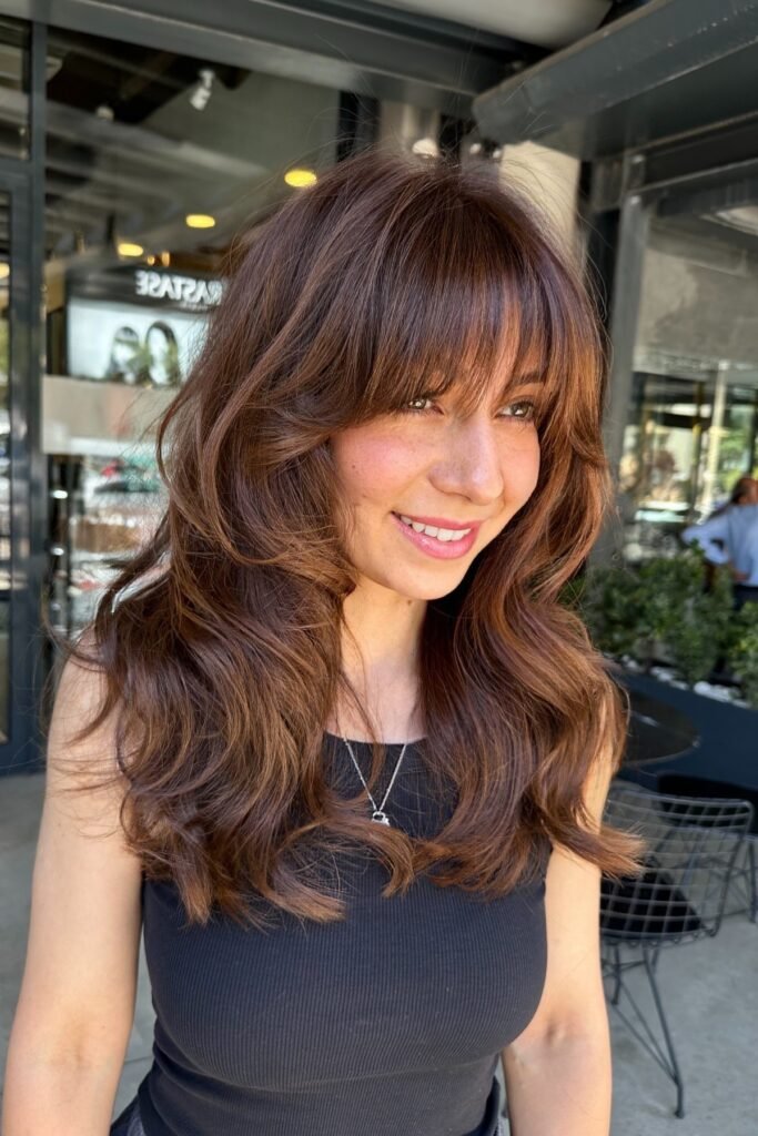 Long Layered Hair with Face-Framing Highlights (Second Alternate)